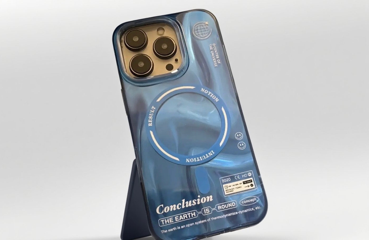 MagSafe Ocean Blue ShineFlow Phone Case